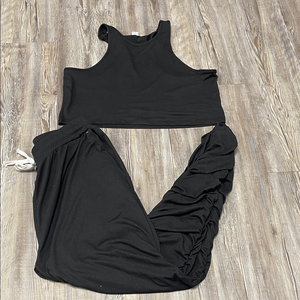Black Sleeveless Jumpsuit